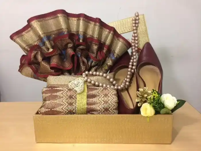 Hantaran Kain Songket